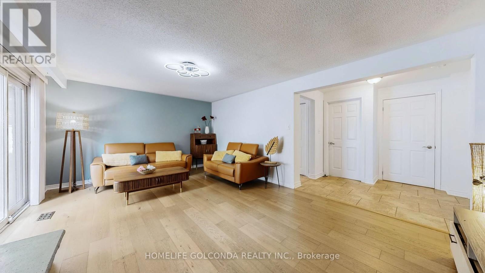 54 Senator Reesor'S Drive, Markham, ON - Indoor