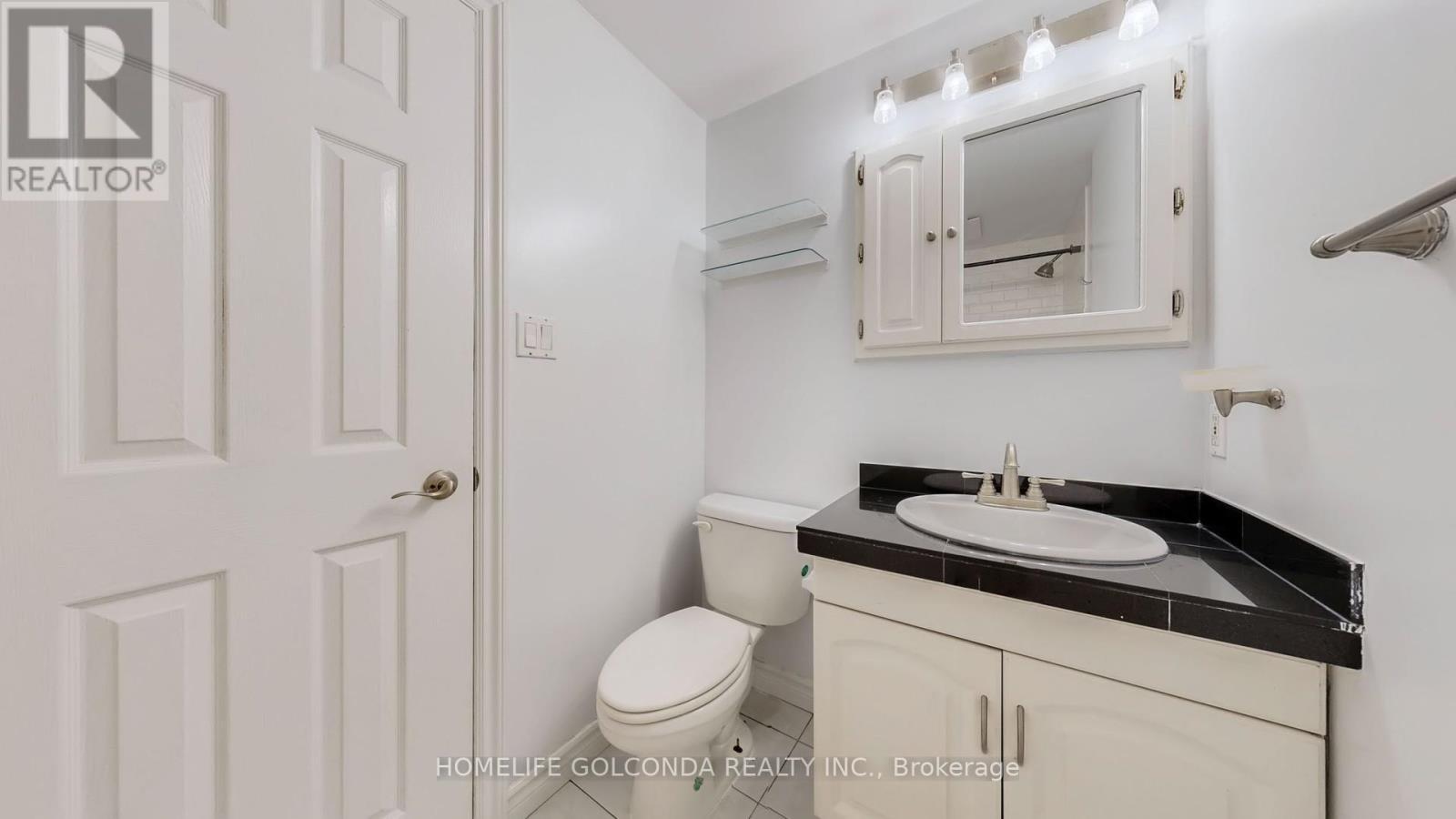 54 Senator Reesor'S Drive, Markham, ON - Indoor Photo Showing Bathroom