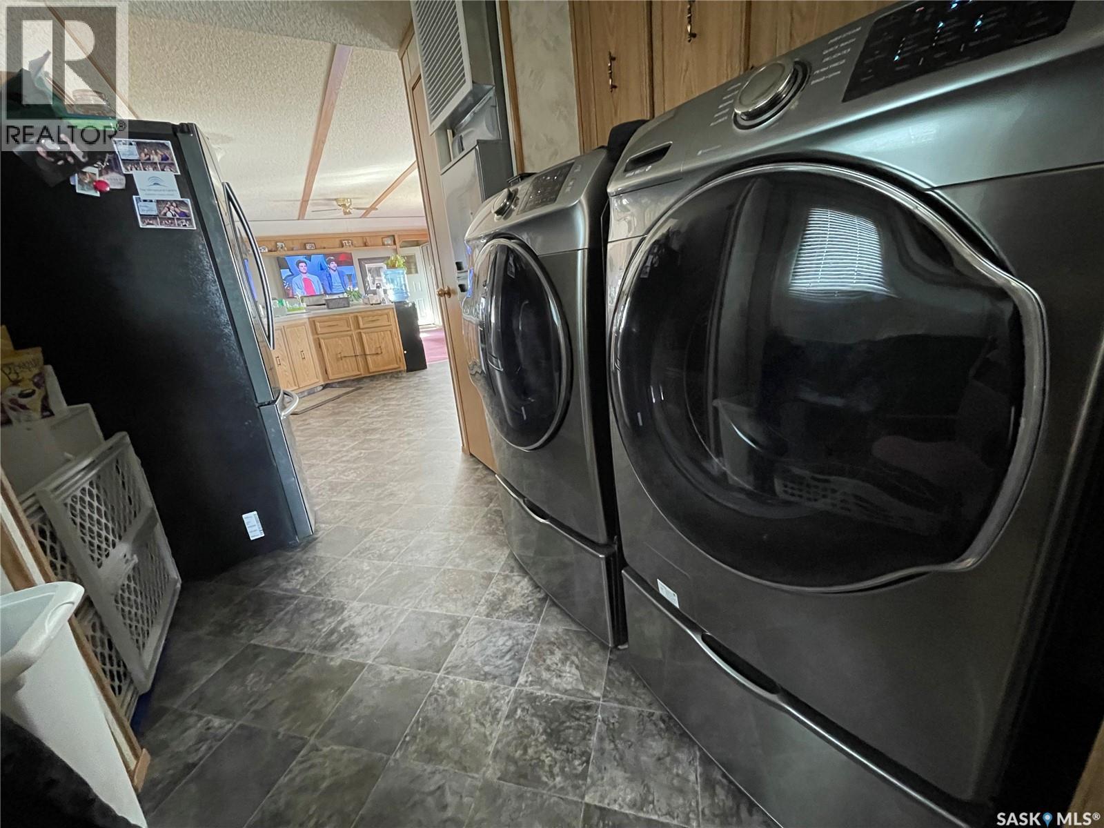 75 Jackson Drive, Kindersley, SK