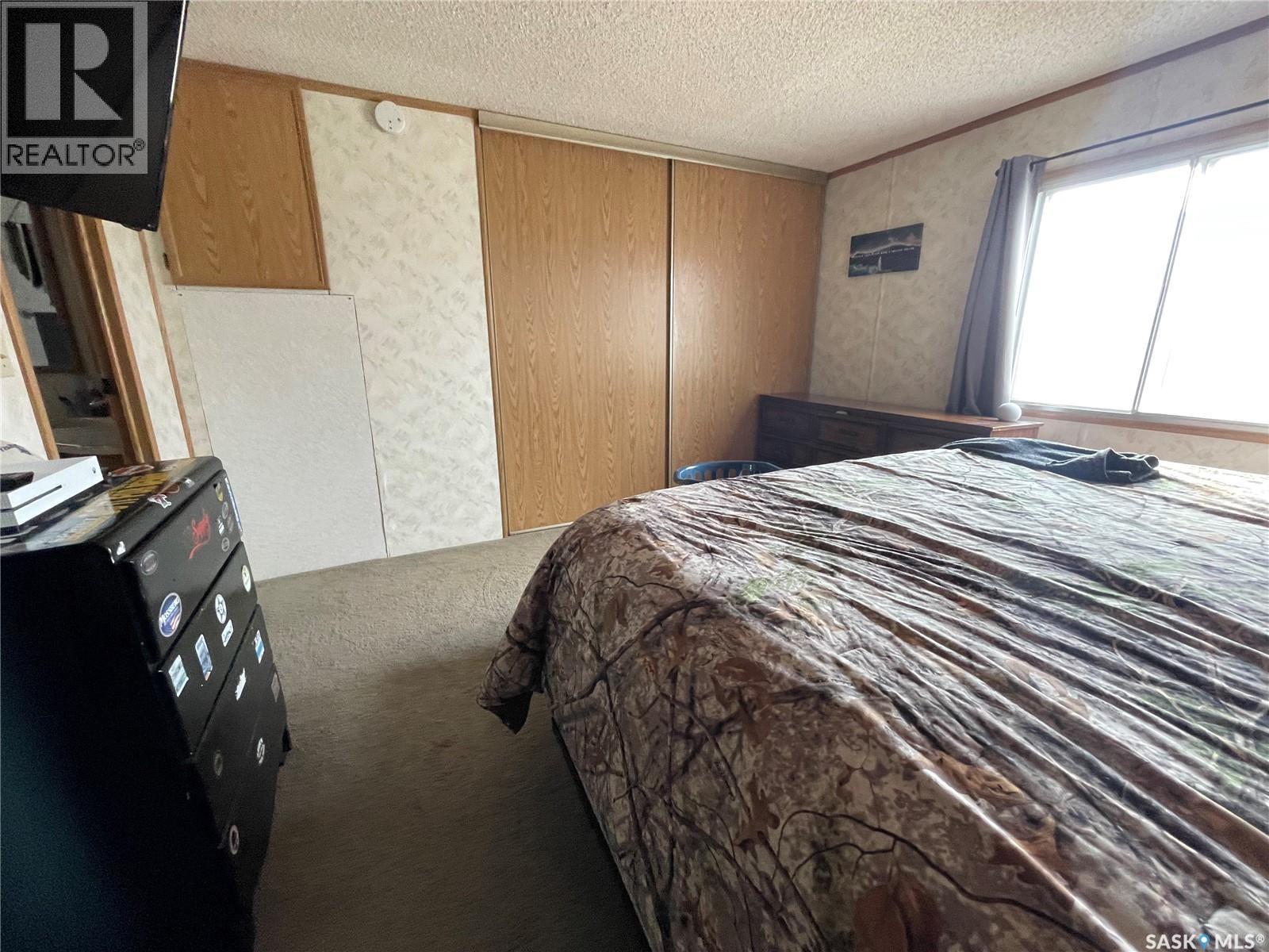 75 Jackson Drive, Kindersley, SK