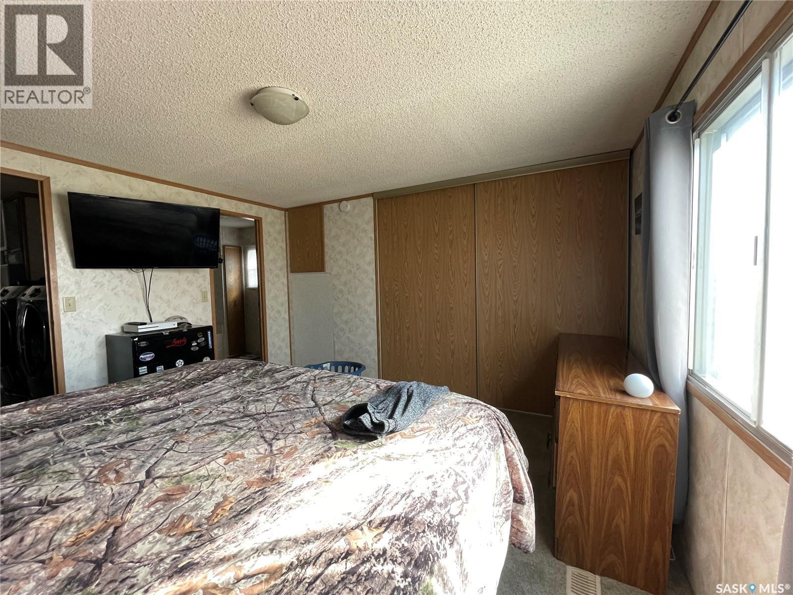 75 Jackson Drive, Kindersley, SK