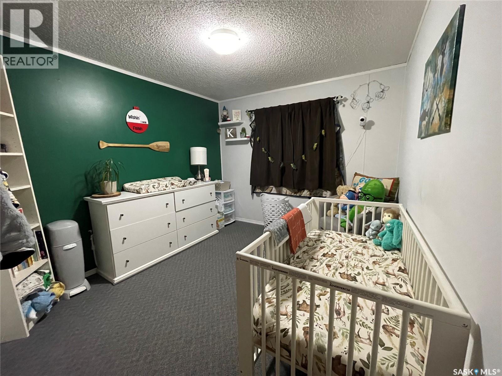 75 Jackson Drive, Kindersley, SK