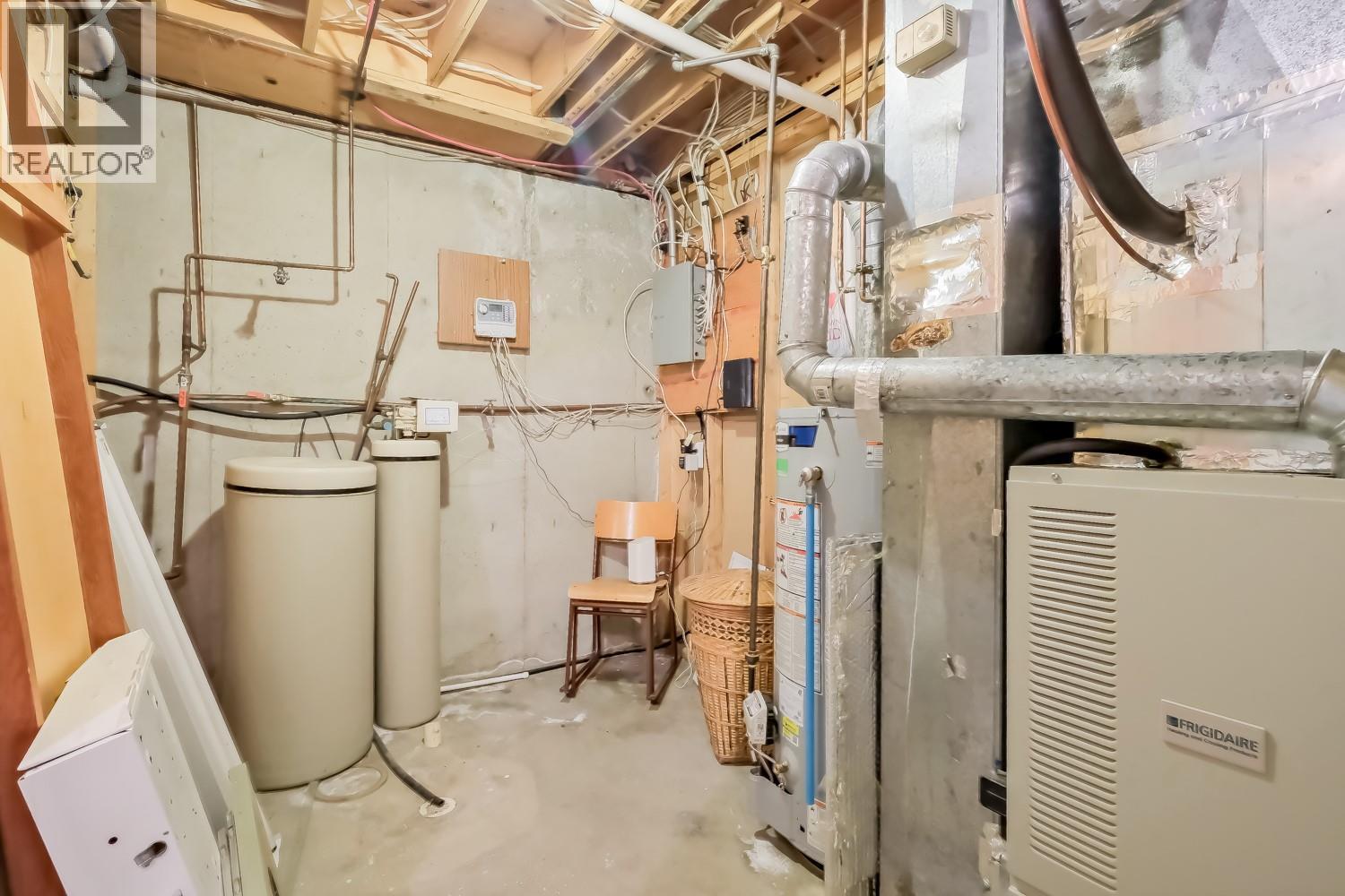 13391 Mcclure Place, Summerland, BC - Indoor Photo Showing Basement