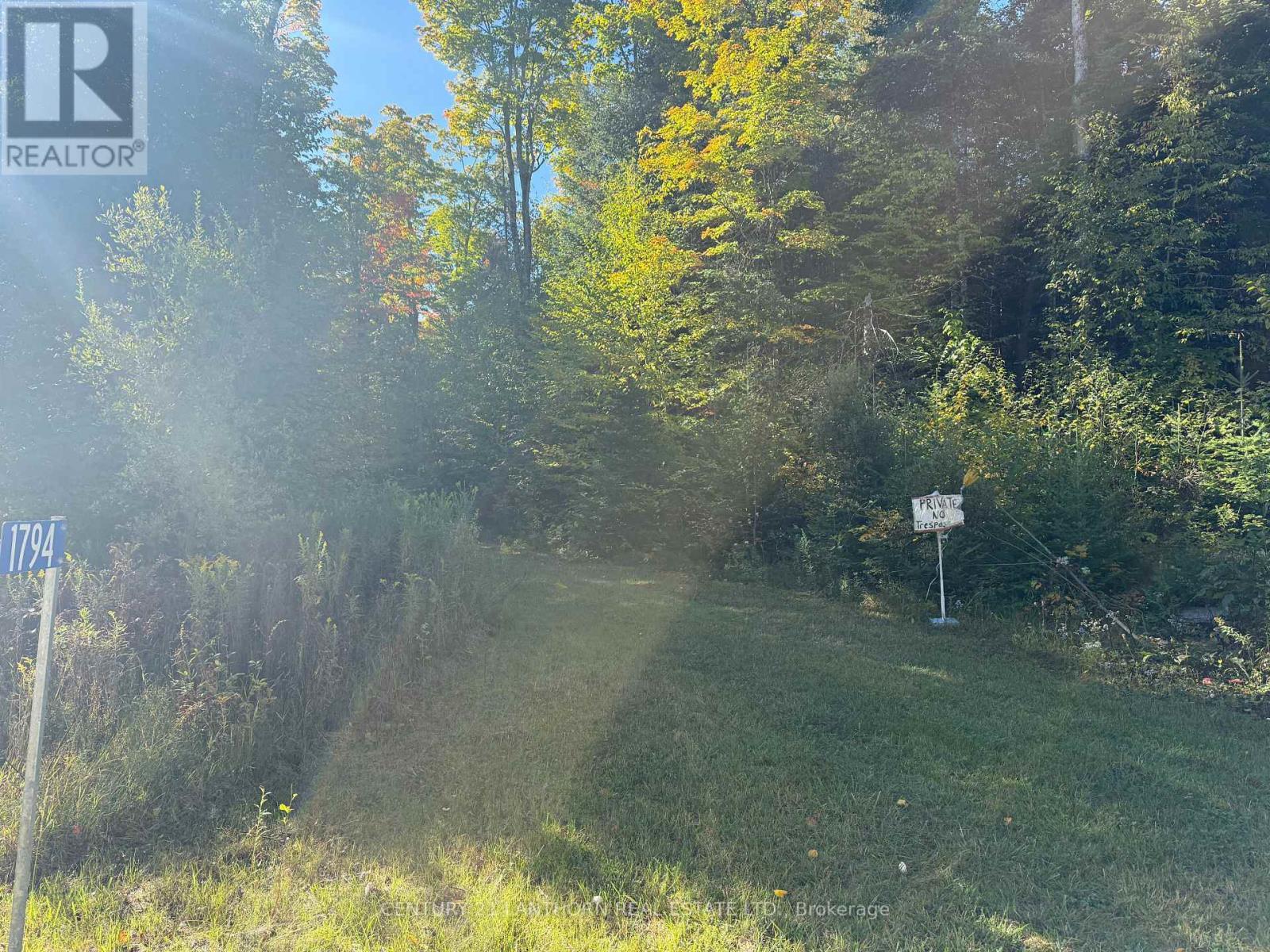 1794 St Ola Road, Tudor And Cashel (Cashel Ward), ON