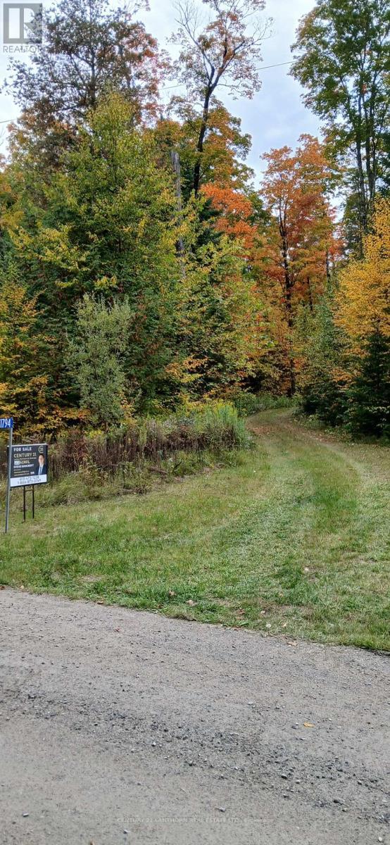 1794 St Ola Road, Tudor And Cashel (Cashel Ward), ON