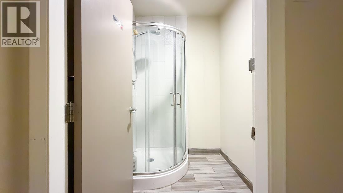 8263 Oak Street, Vancouver, BC