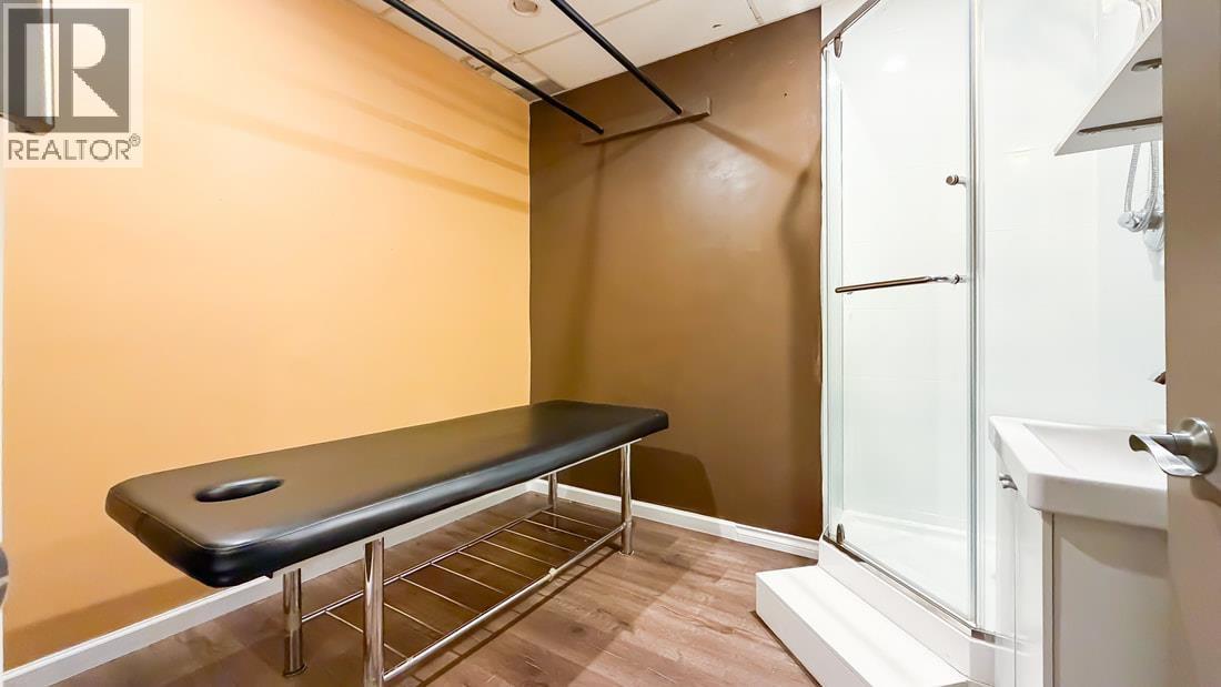 8263 Oak Street, Vancouver, BC