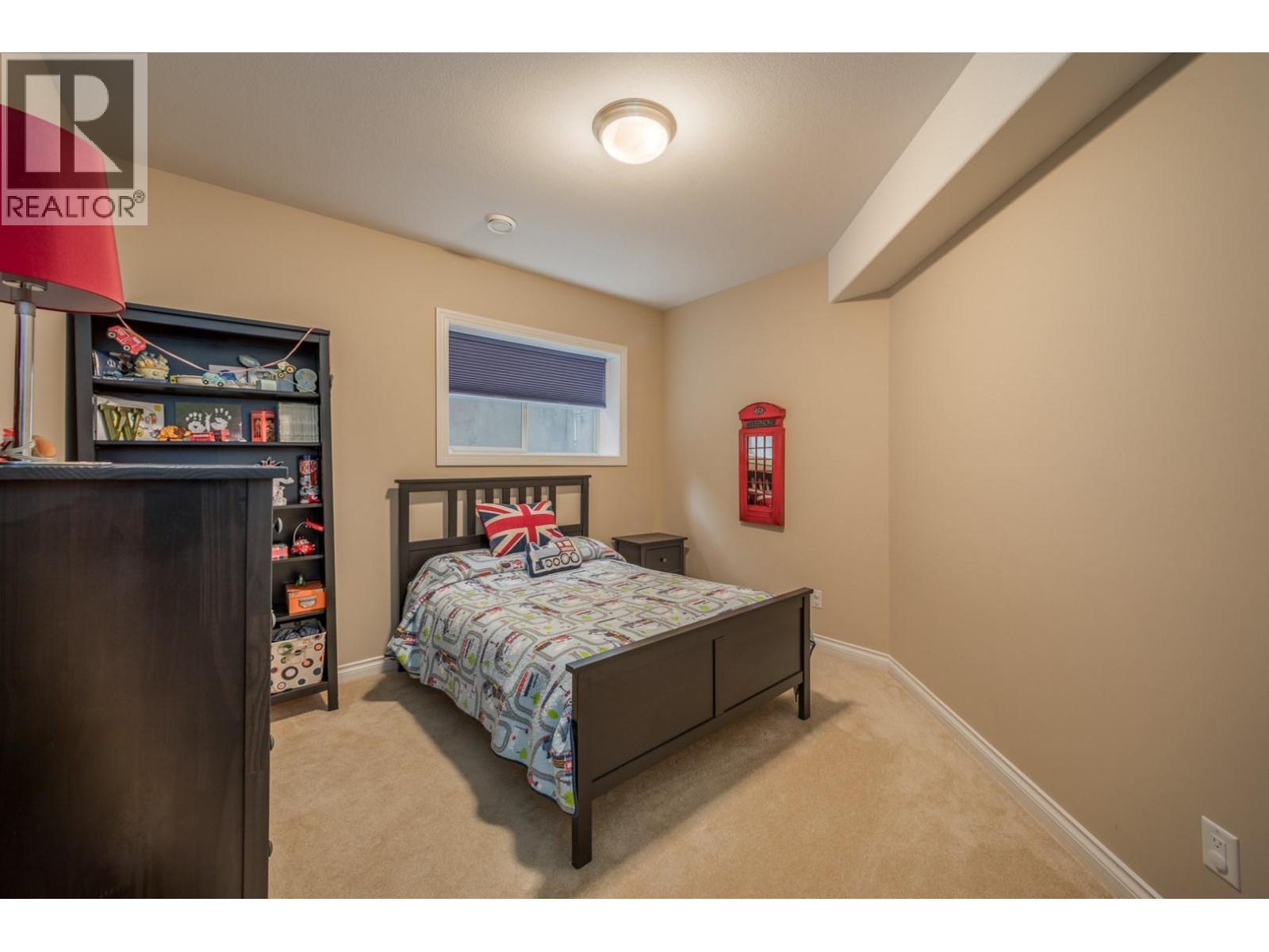 4157 Gallaghers Parkland Drive, Kelowna, BC - Indoor Photo Showing Bedroom