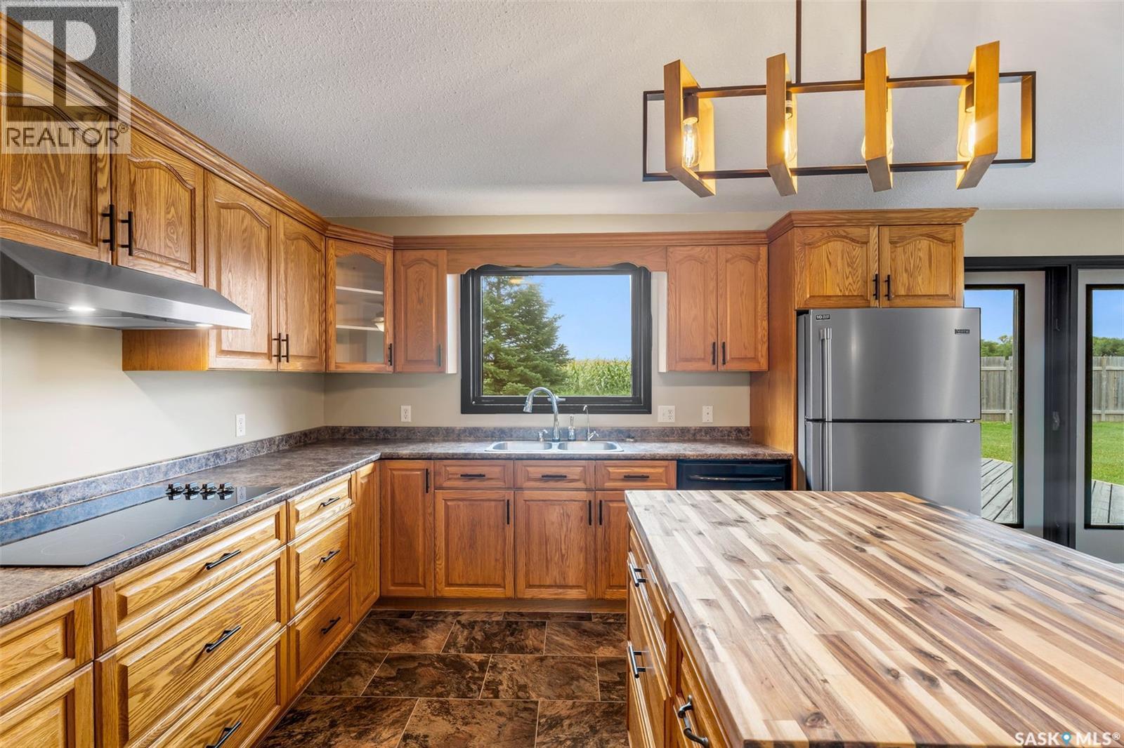 14 Poplar Drive, Birch Hills, SK - Indoor Photo Showing Kitchen With Double Sink