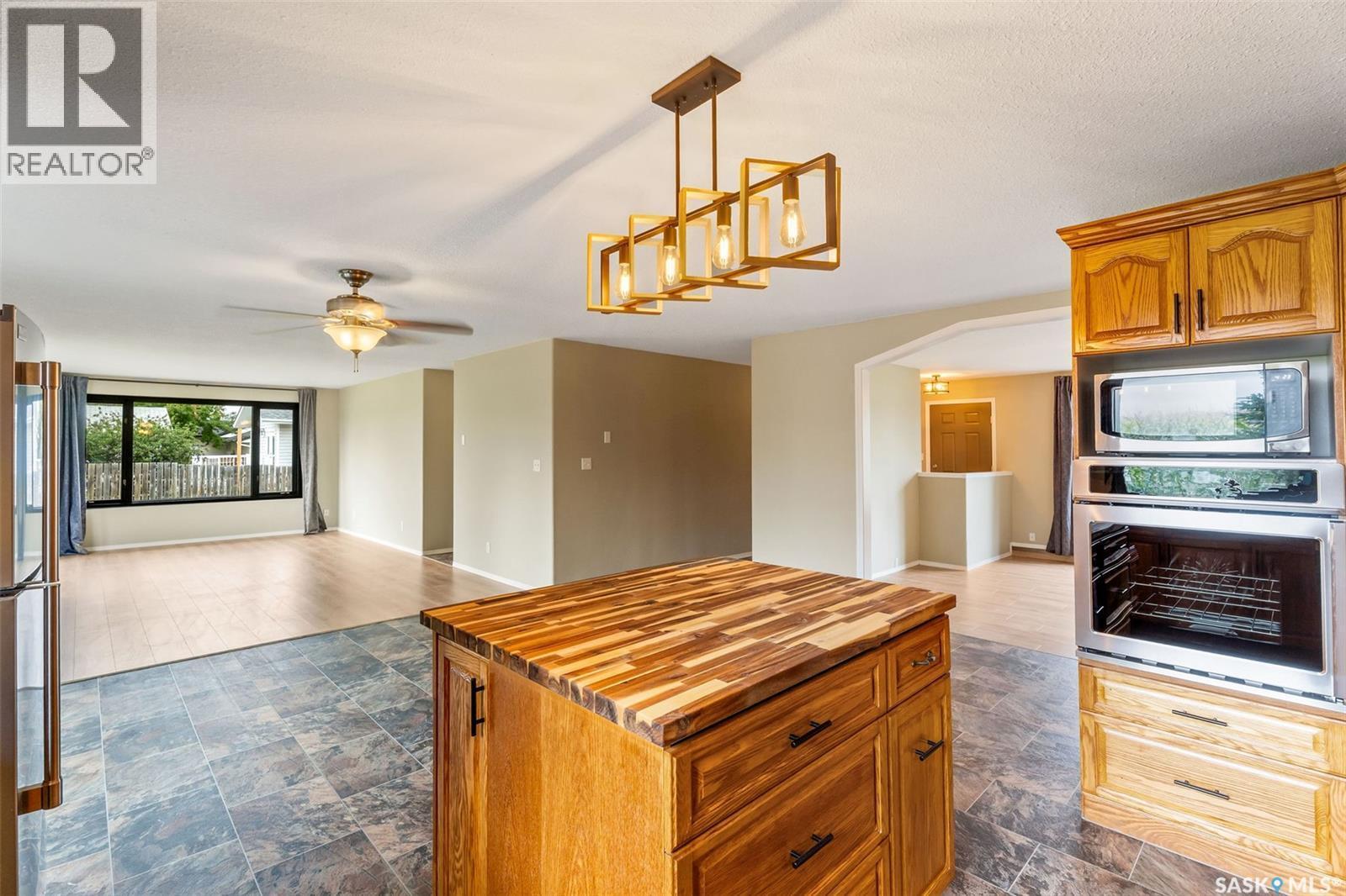 14 Poplar Drive, Birch Hills, SK - Indoor Photo Showing Kitchen