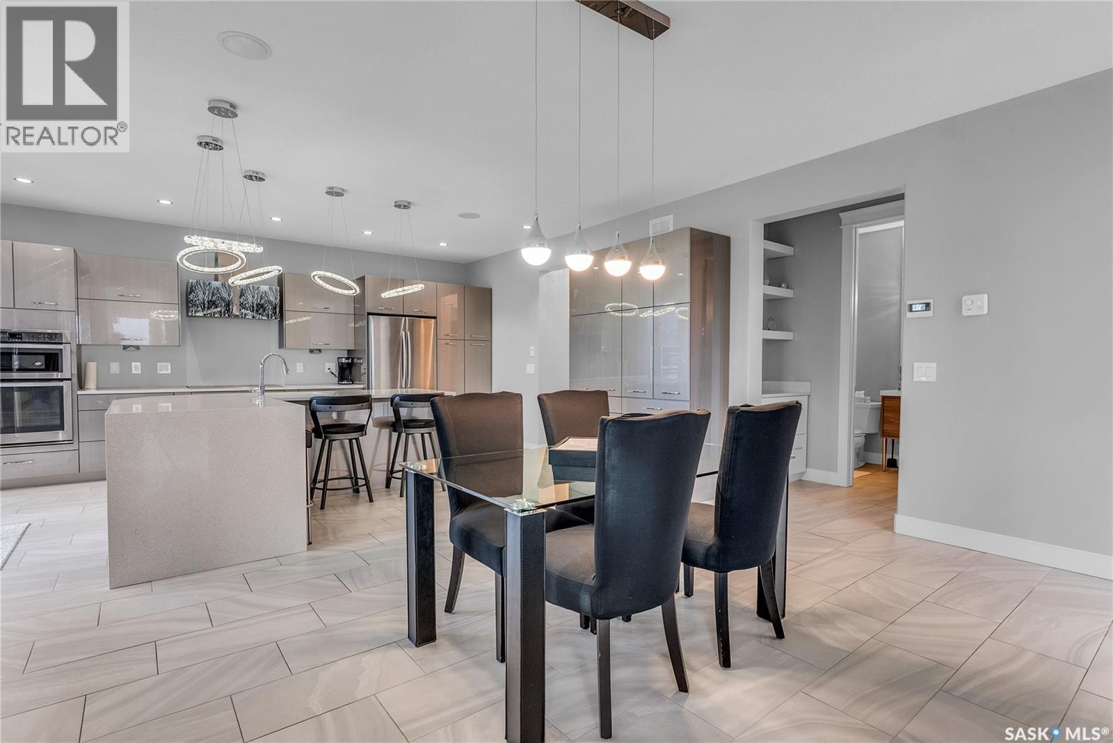 559 Atton Lane, Saskatoon, SK - Indoor