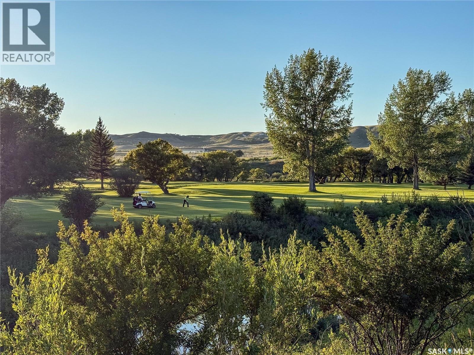 223 Riverside Boulevard, Eastend, SK - Outdoor With View