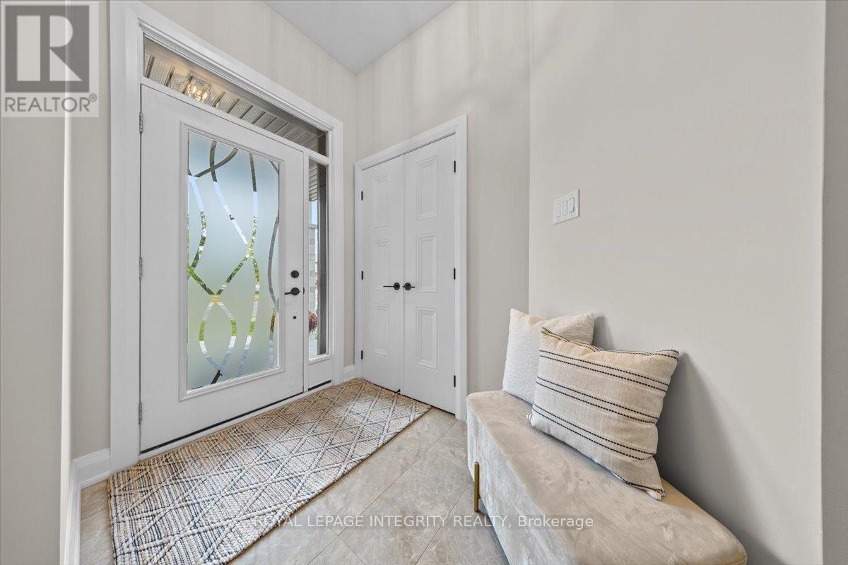 970 Islington Way, Ottawa, ON - Indoor Photo Showing Other Room