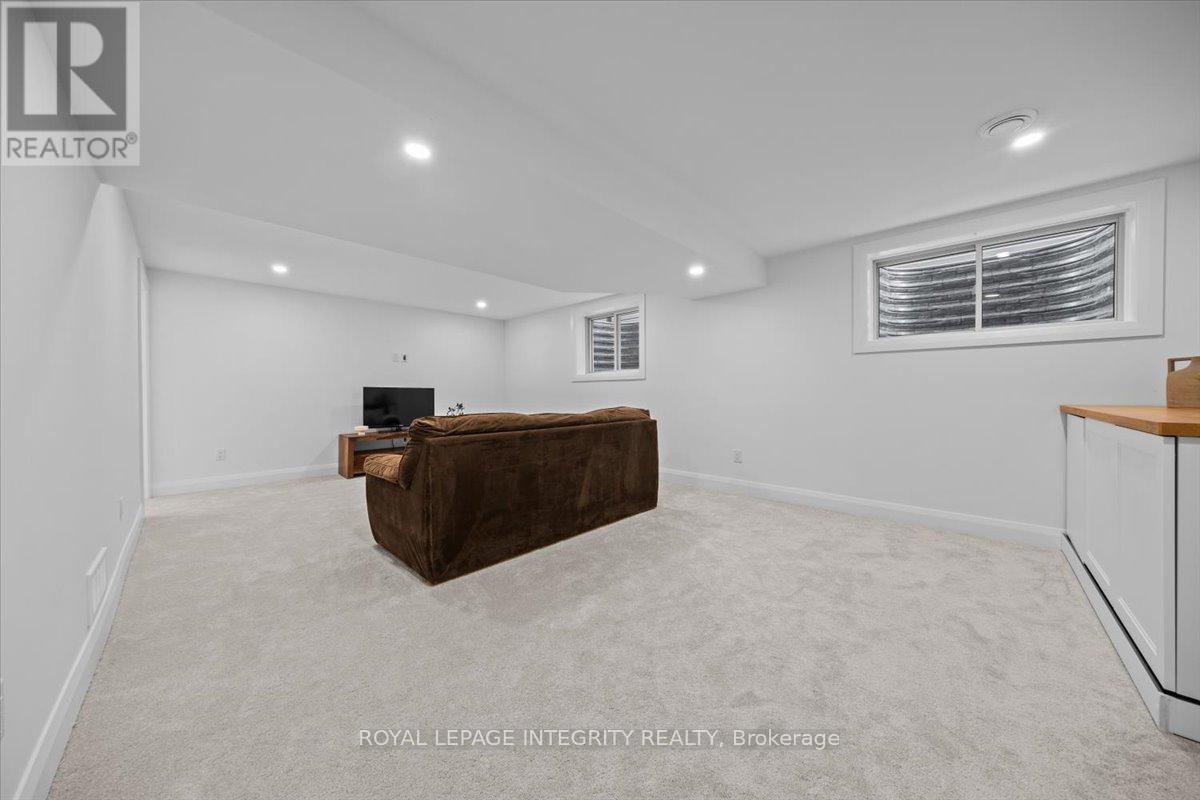 970 Islington Way, Ottawa, ON - Indoor Photo Showing Basement