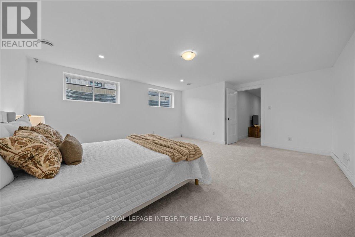 970 Islington Way, Ottawa, ON - Indoor Photo Showing Bedroom