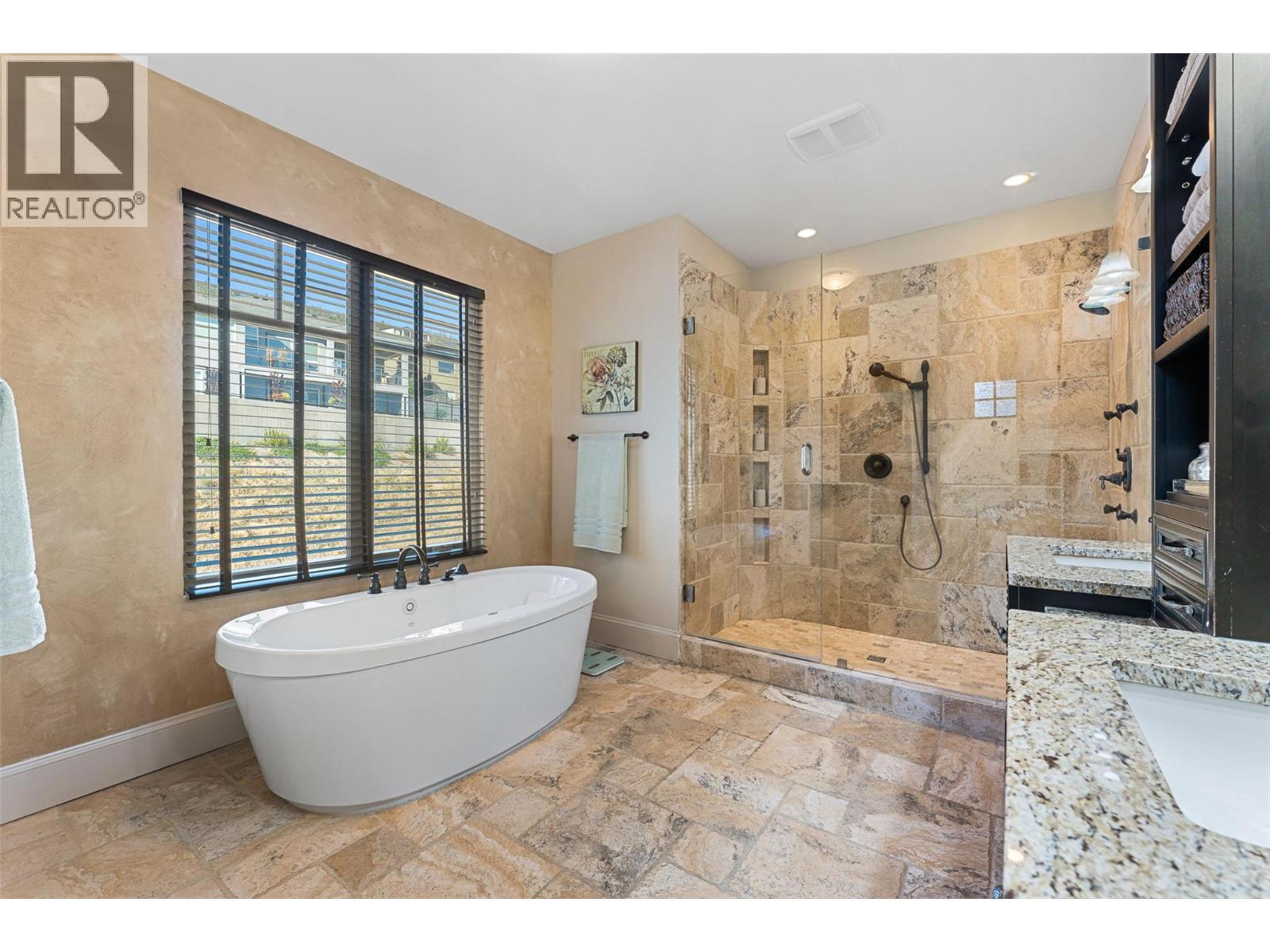 3211 Pinot Noir Place, West Kelowna, BC - Indoor Photo Showing Bathroom