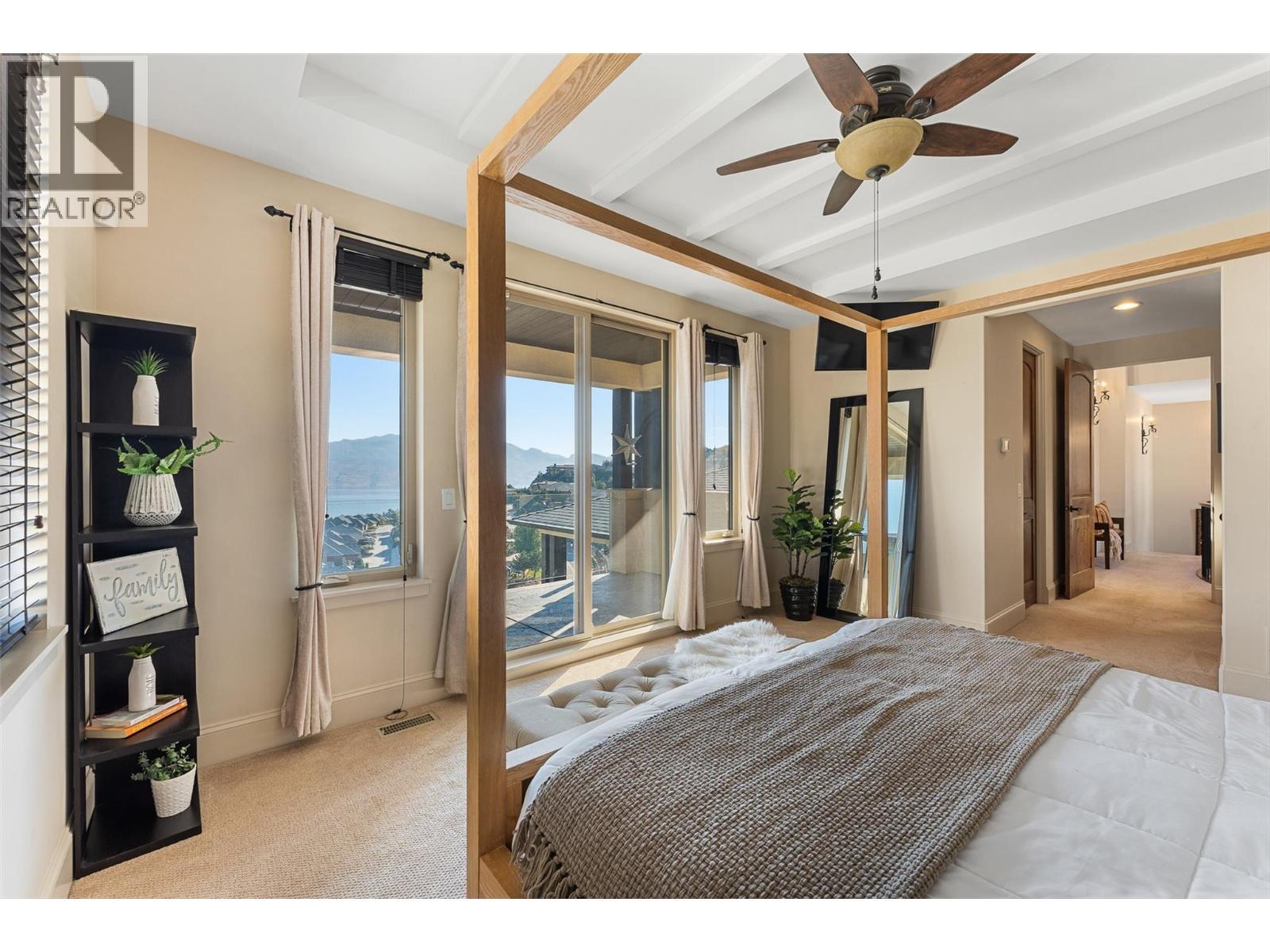 3211 Pinot Noir Place, West Kelowna, BC - Indoor Photo Showing Bedroom