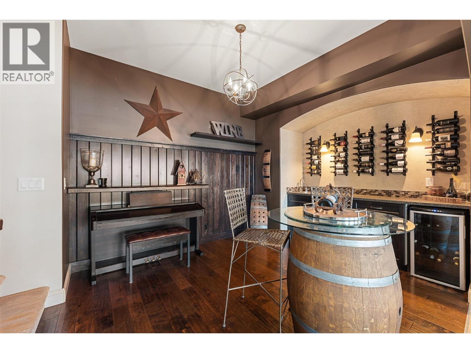 3211 Pinot Noir Place, West Kelowna, BC - Indoor