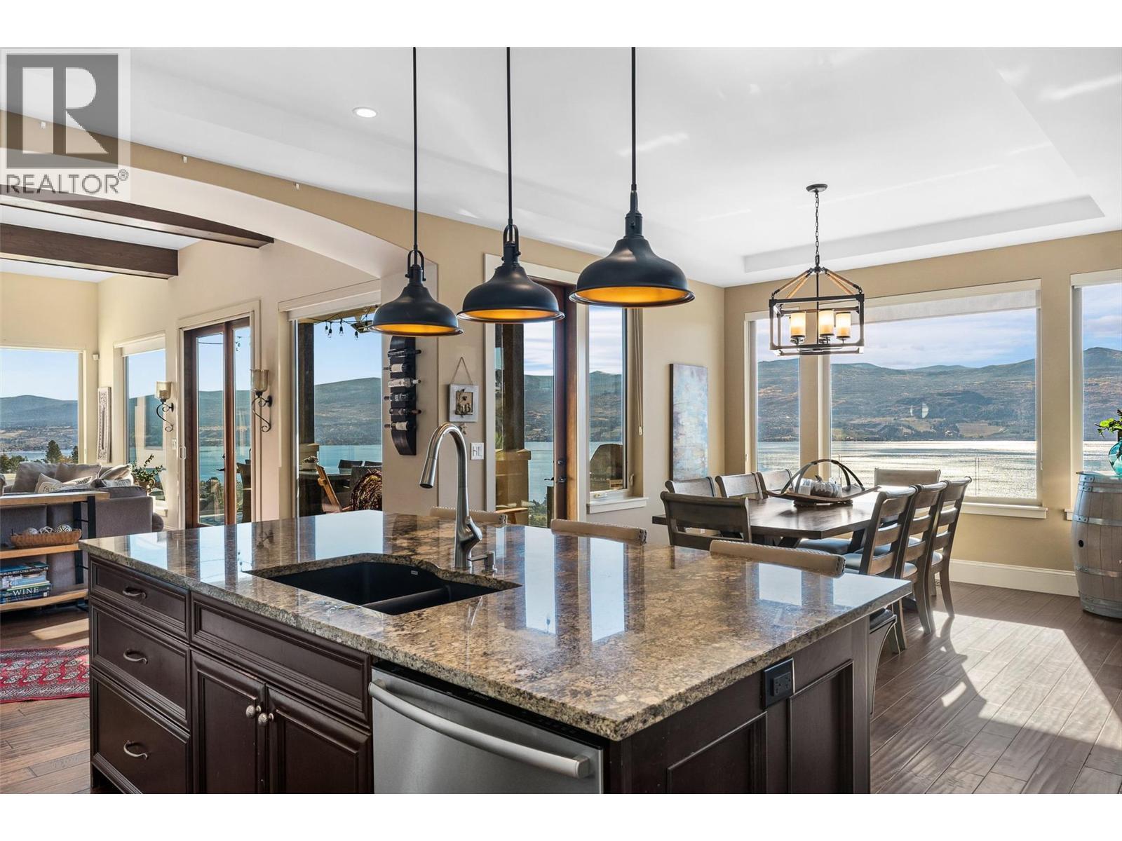 3211 Pinot Noir Place, West Kelowna, BC - Indoor Photo Showing Other Room