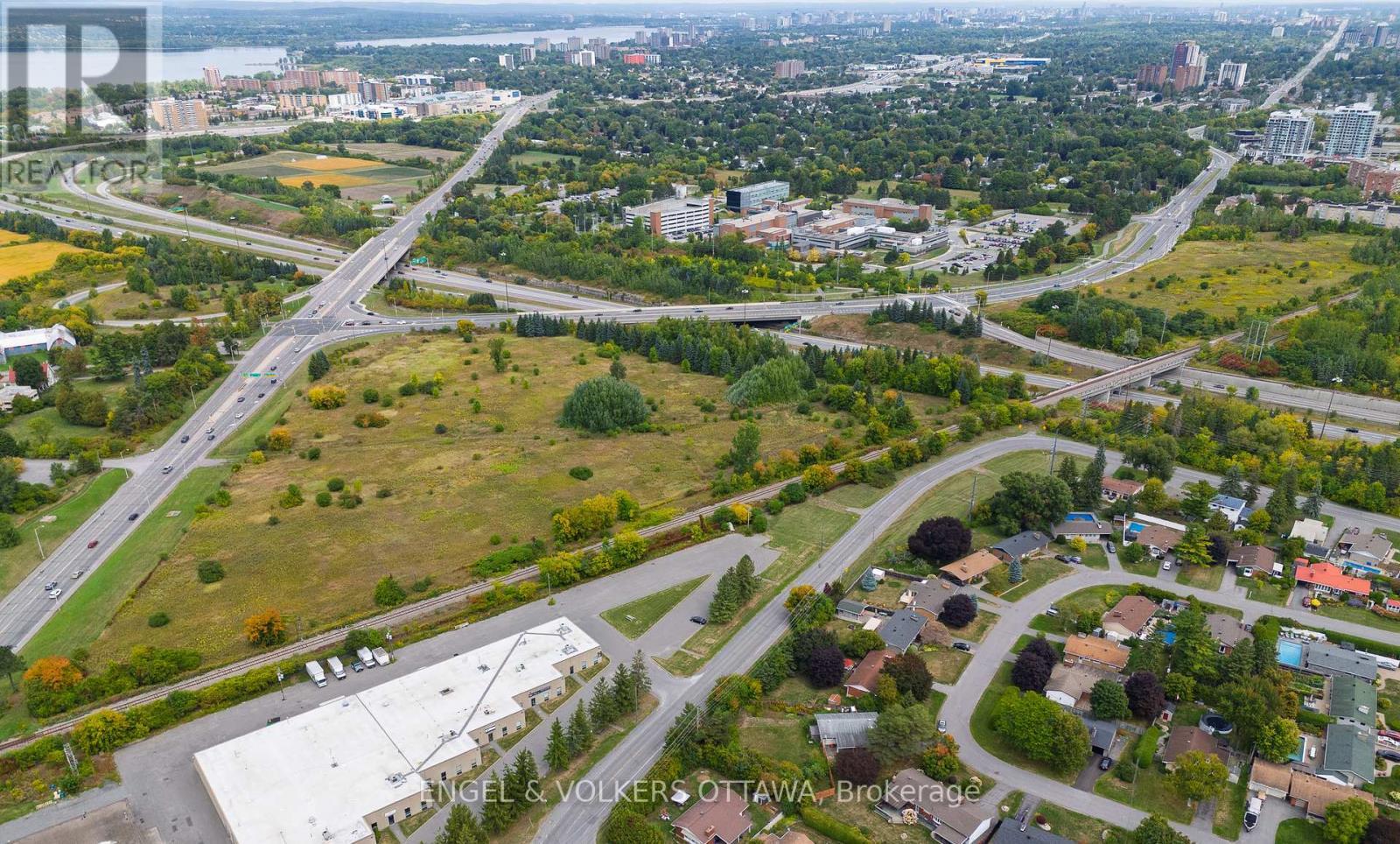 6 Foothills Drive, Ottawa, ON