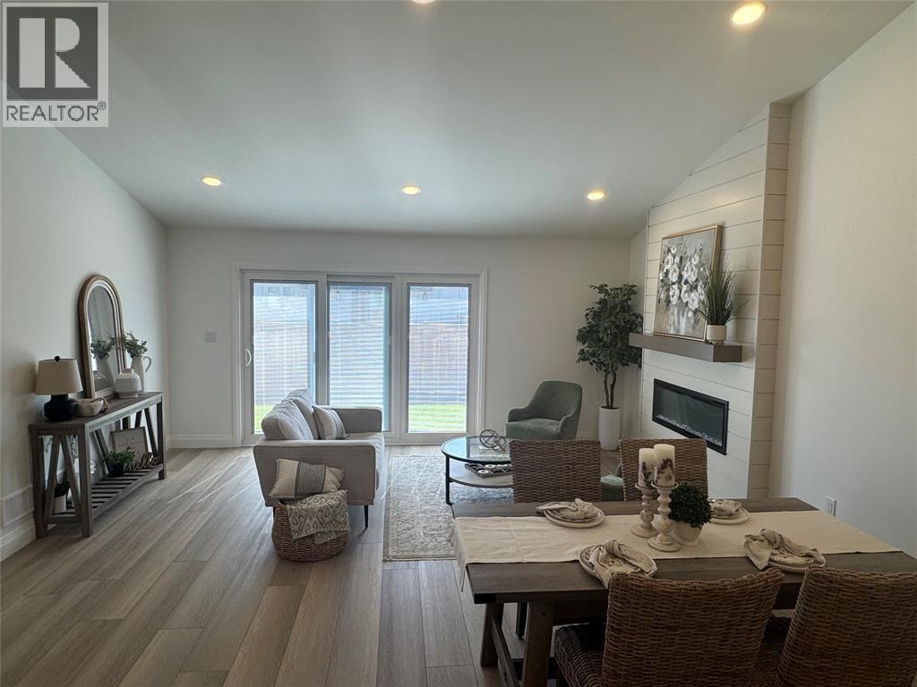 435 Queen Street Unit# 17, St Clair, ON - Indoor With Fireplace