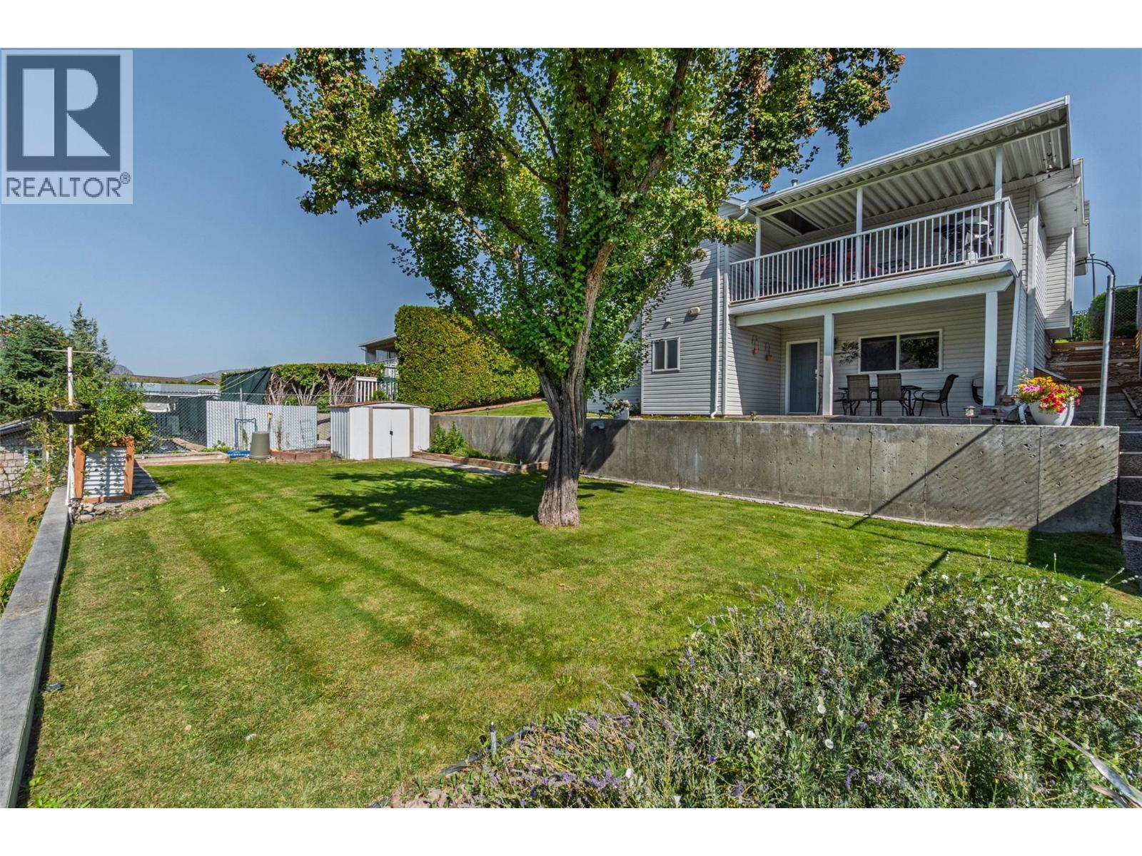 323 Riesling Place, Oliver, BC - Outdoor