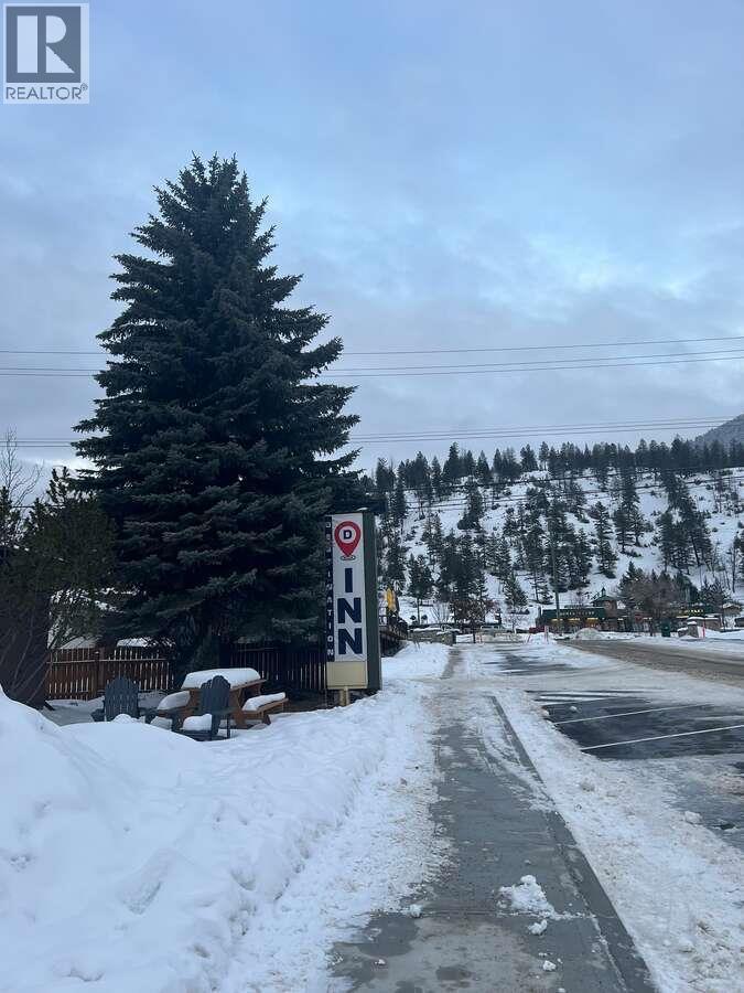 4881 St Mary'S Street, Radium Hot Springs, BC