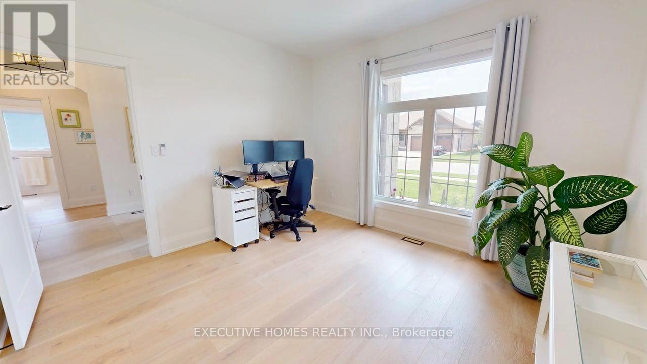 214 Irishwood Lane, Brockton, ON - Indoor