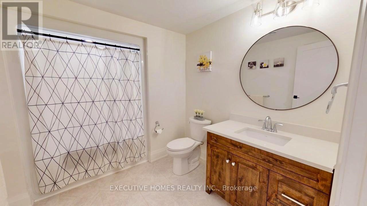 214 Irishwood Lane, Brockton, ON - Indoor Photo Showing Bathroom