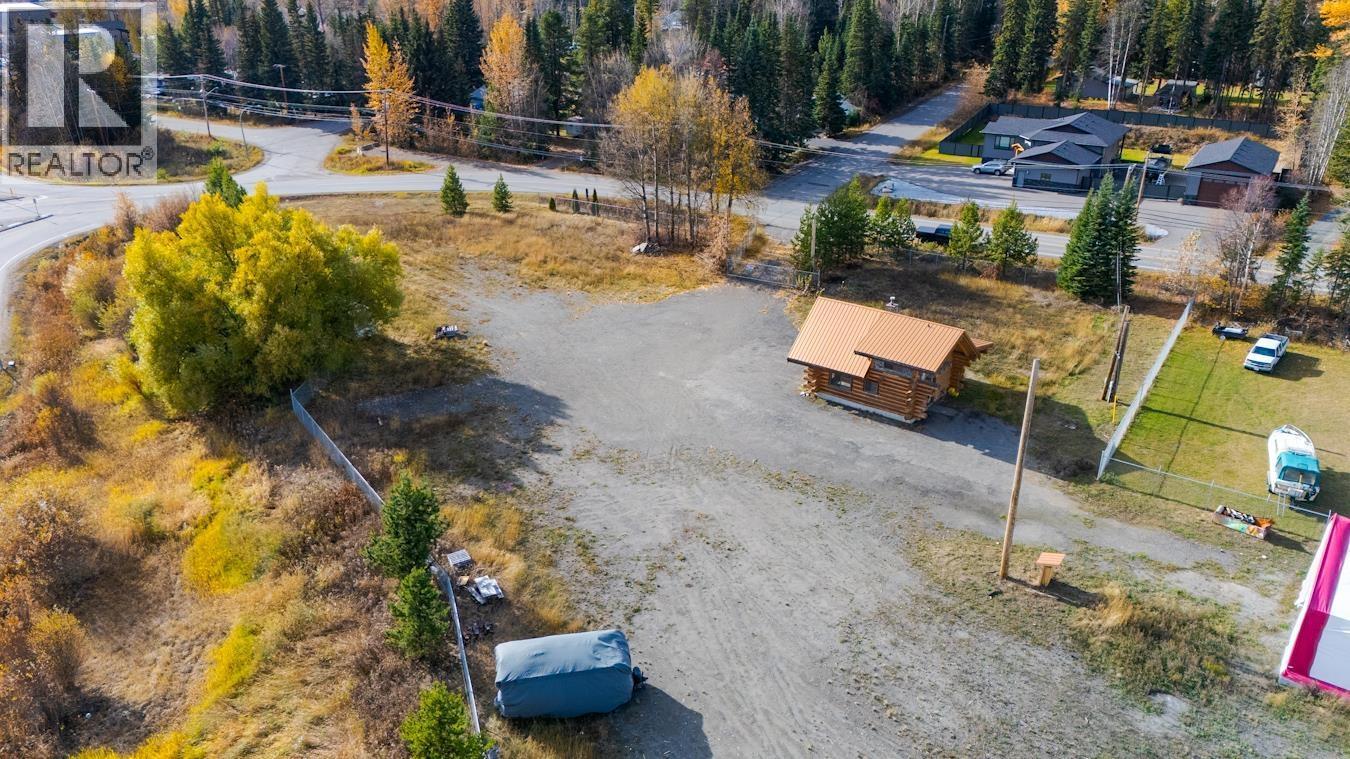 8828 N Kelly Road, Prince George, BC