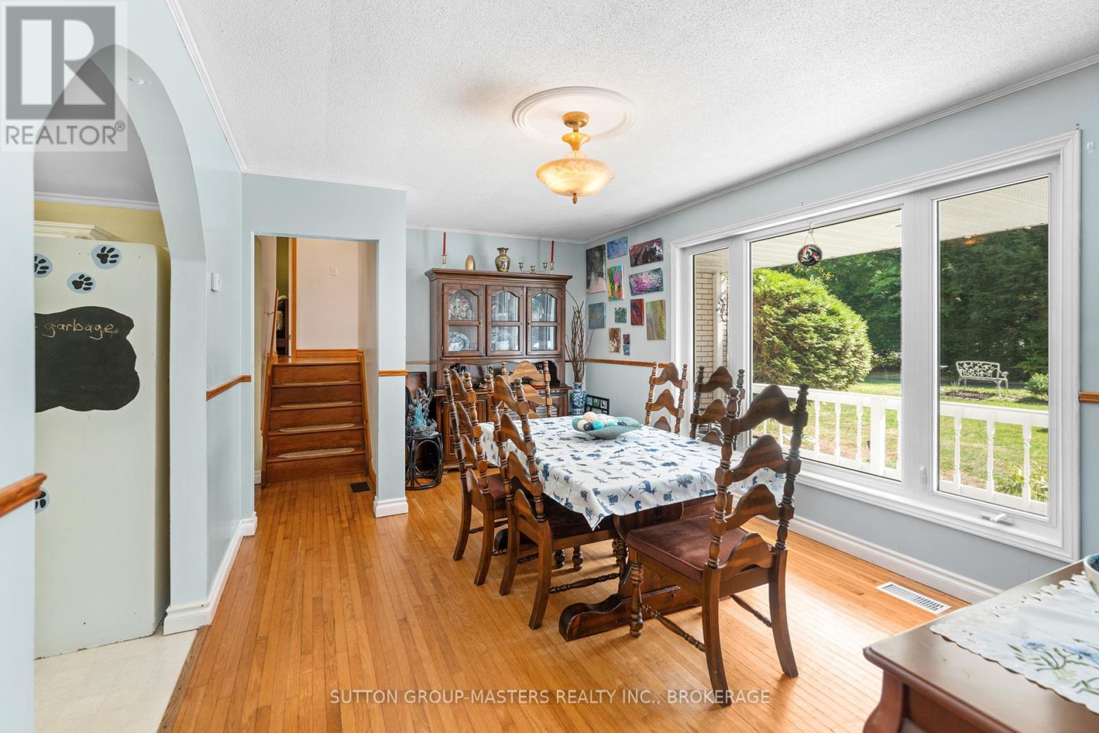 26 Hallecks Road, Front Of Yonge, ON - Indoor Photo Showing Dining Room