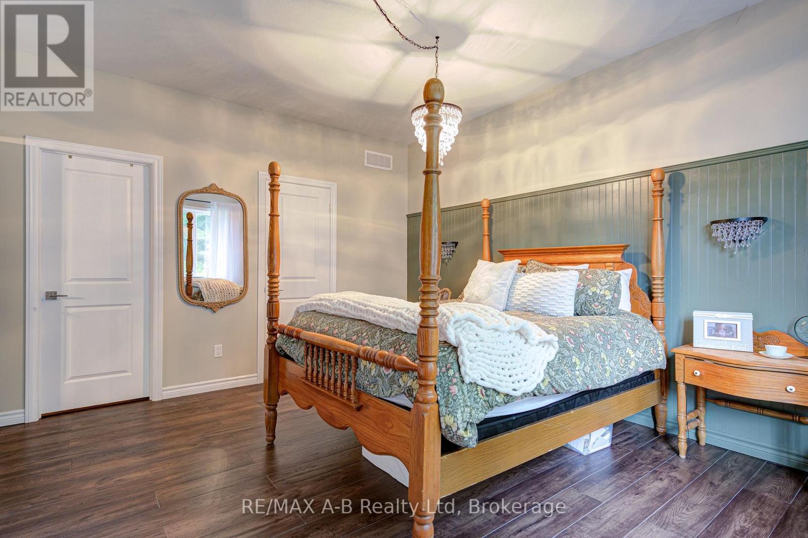 70 Gerber Drive, Perth East (Milverton), ON - Indoor Photo Showing Bedroom