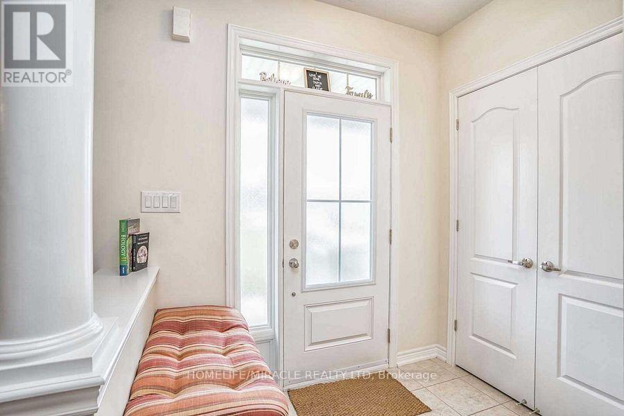 273 Riverlands Avenue, Markham, ON - Indoor Photo Showing Other Room