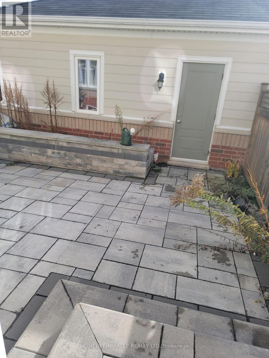 273 Riverlands Avenue, Markham, ON - Outdoor