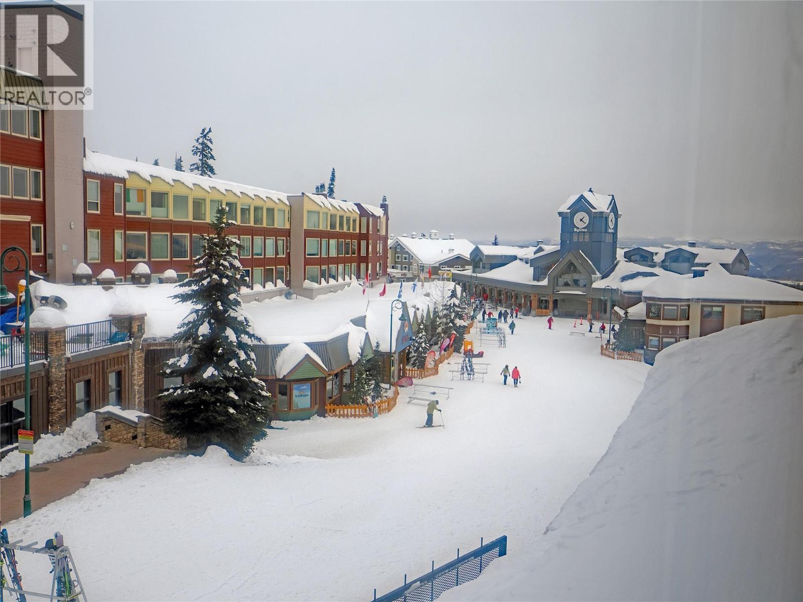 5335 Big White Road Unit# 303/305, Big White, BC - Outdoor