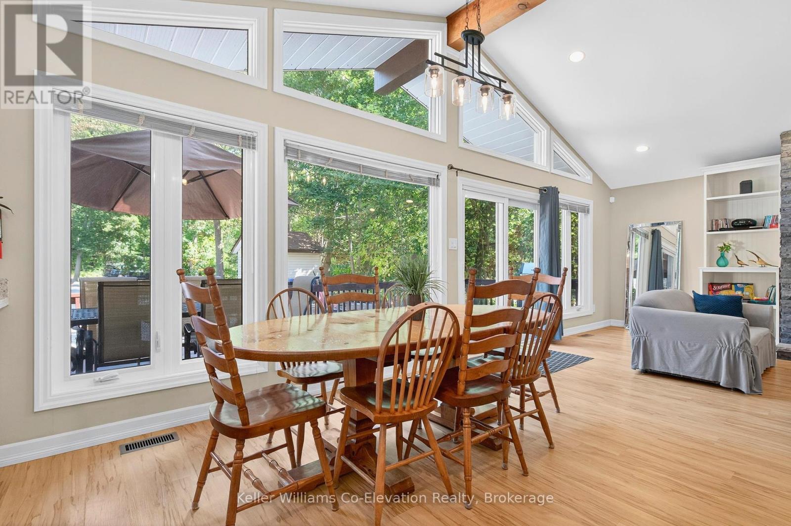 1948 Tiny Beaches Road South Road S, Tiny, ON - Indoor Photo Showing Dining Room