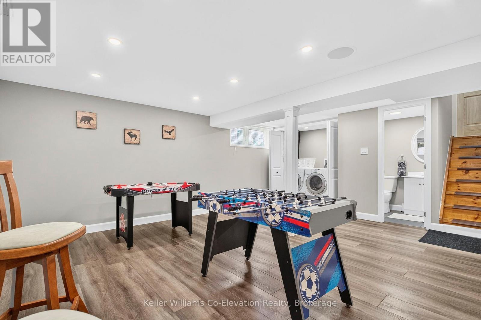 1948 Tiny Beaches Road South Road S, Tiny, ON - Indoor Photo Showing Other Room