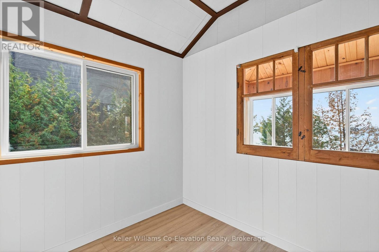 1948 Tiny Beaches Road South Road S, Tiny, ON - Indoor Photo Showing Other Room