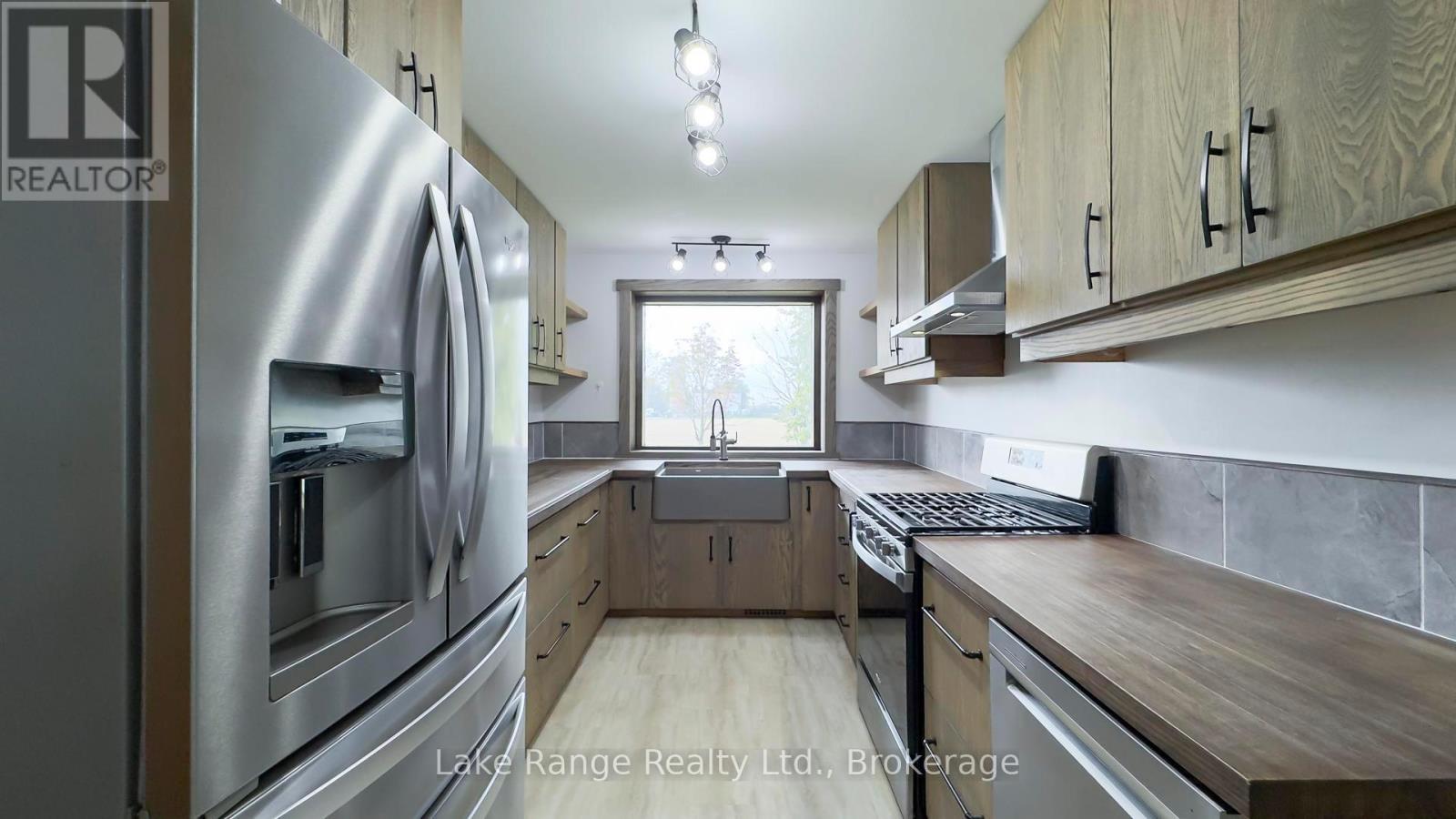 Renovated kitchen - 2742 Concession 4 Concession, Huron-Kinloss, ON - Indoor Photo Showing Kitchen