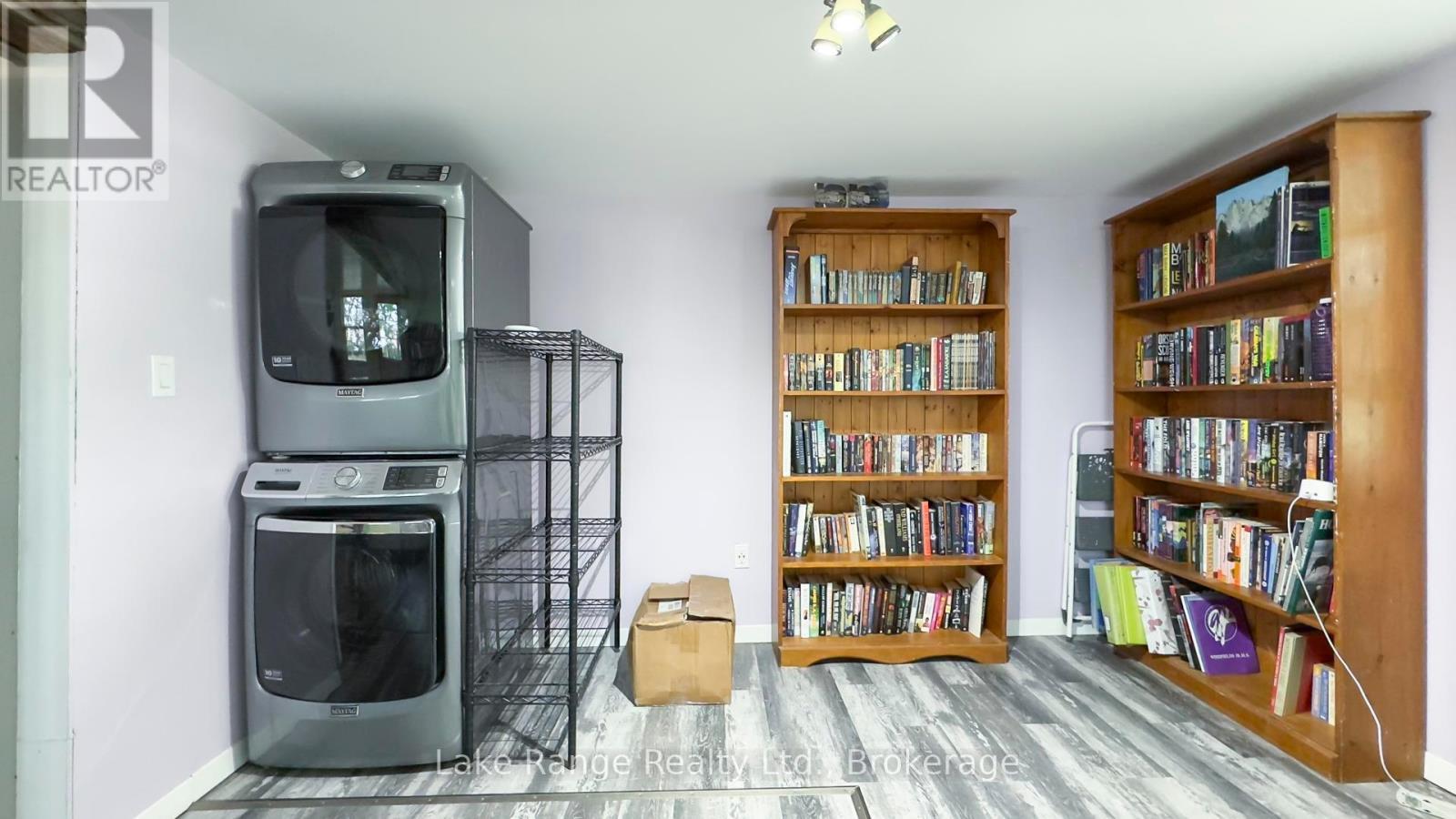 Family Room - 2742 Concession 4 Concession, Huron-Kinloss, ON - Indoor Photo Showing Laundry Room