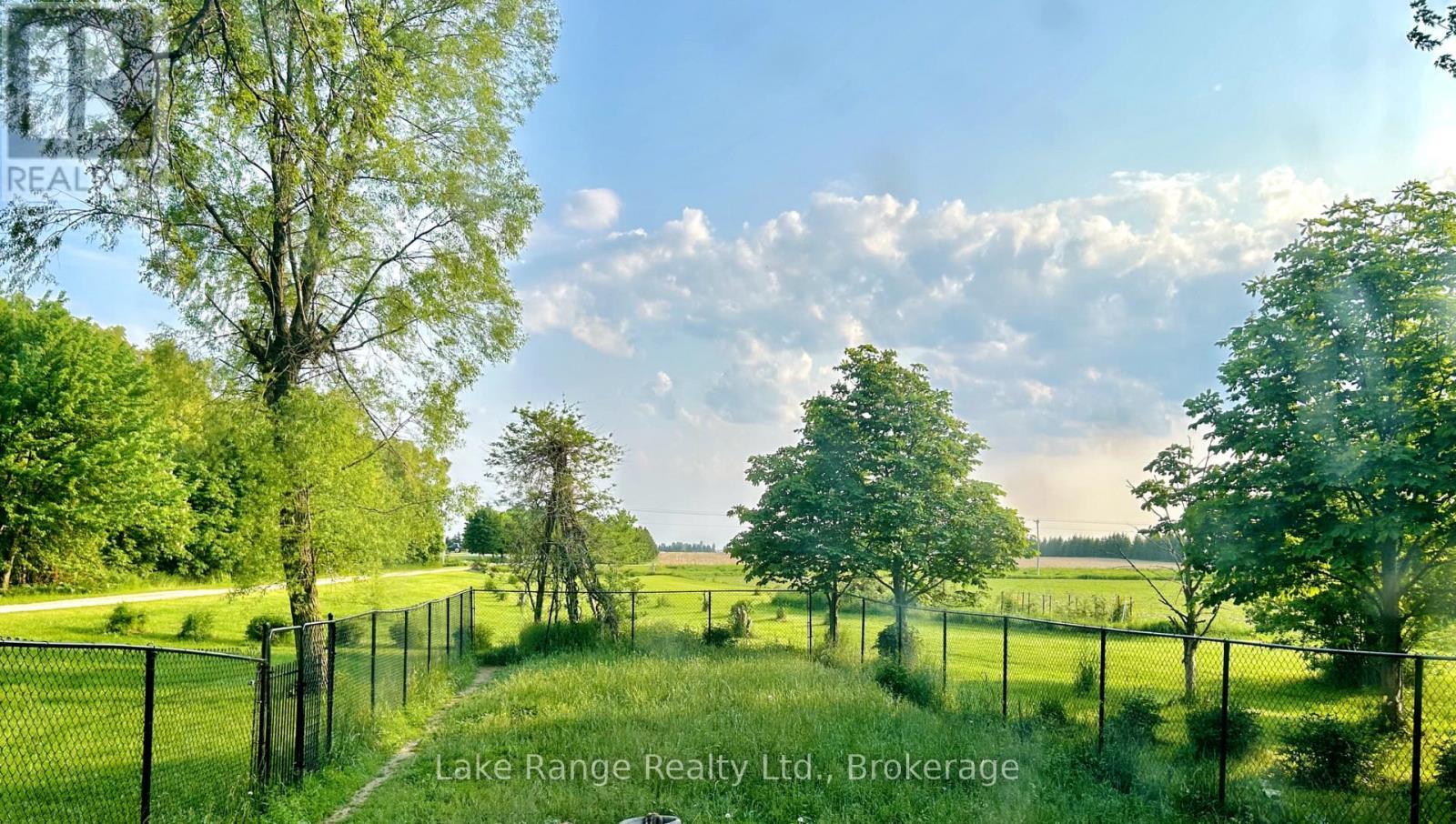 Dog run - 2742 Concession 4 Concession, Huron-Kinloss, ON - Outdoor With View