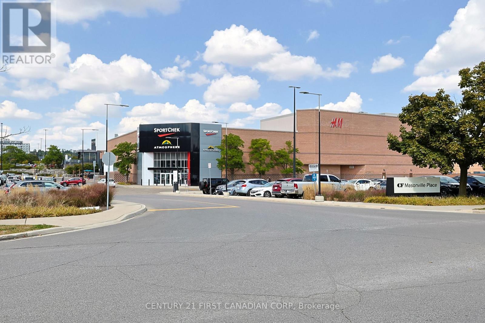 215 - 15 Jacksway Crescent, London North (North G), ON - Outdoor