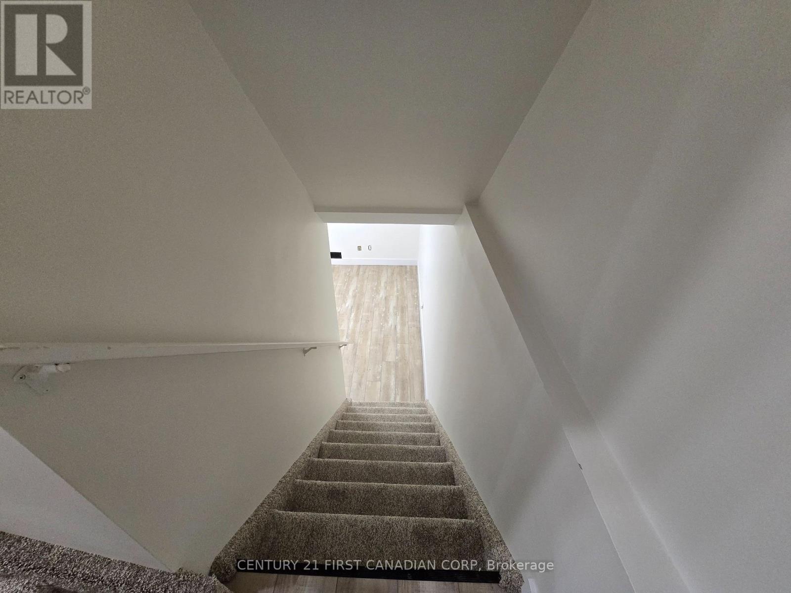 1 - 1294 Byron Baseline Road, London South (South K), ON - Indoor Photo Showing Other Room