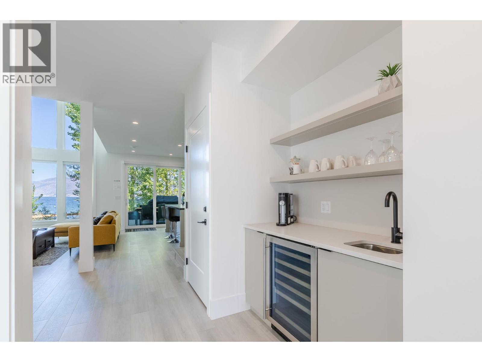 3240 Landry Crescent, Summerland, BC - Indoor