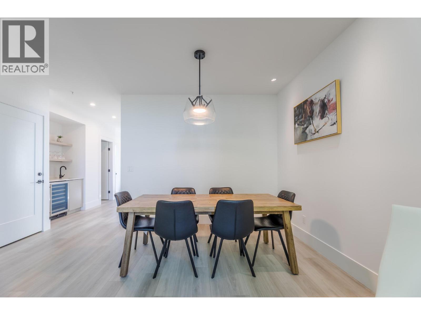 3240 Landry Crescent, Summerland, BC - Indoor Photo Showing Dining Room