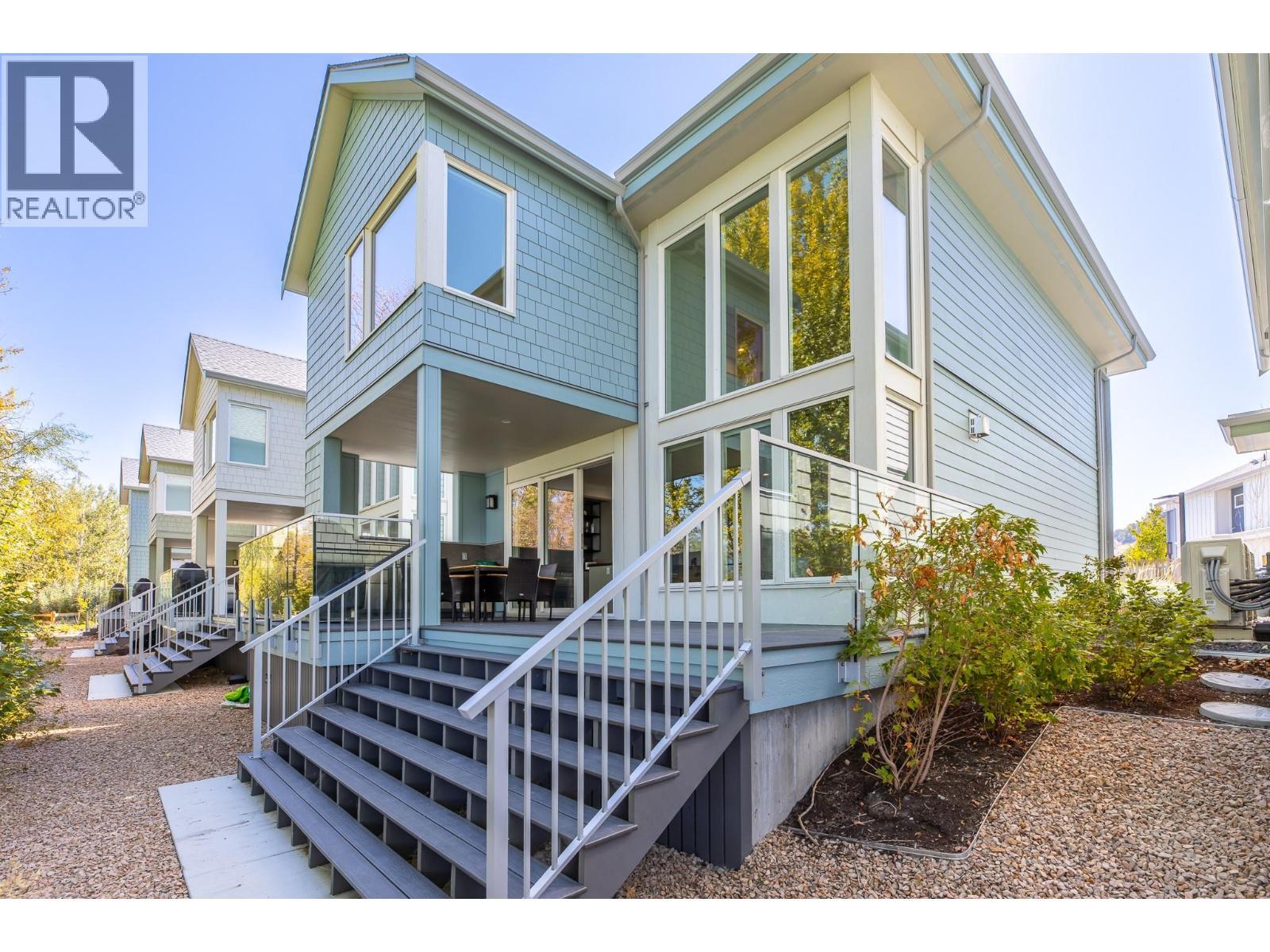 3240 Landry Crescent, Summerland, BC - Outdoor