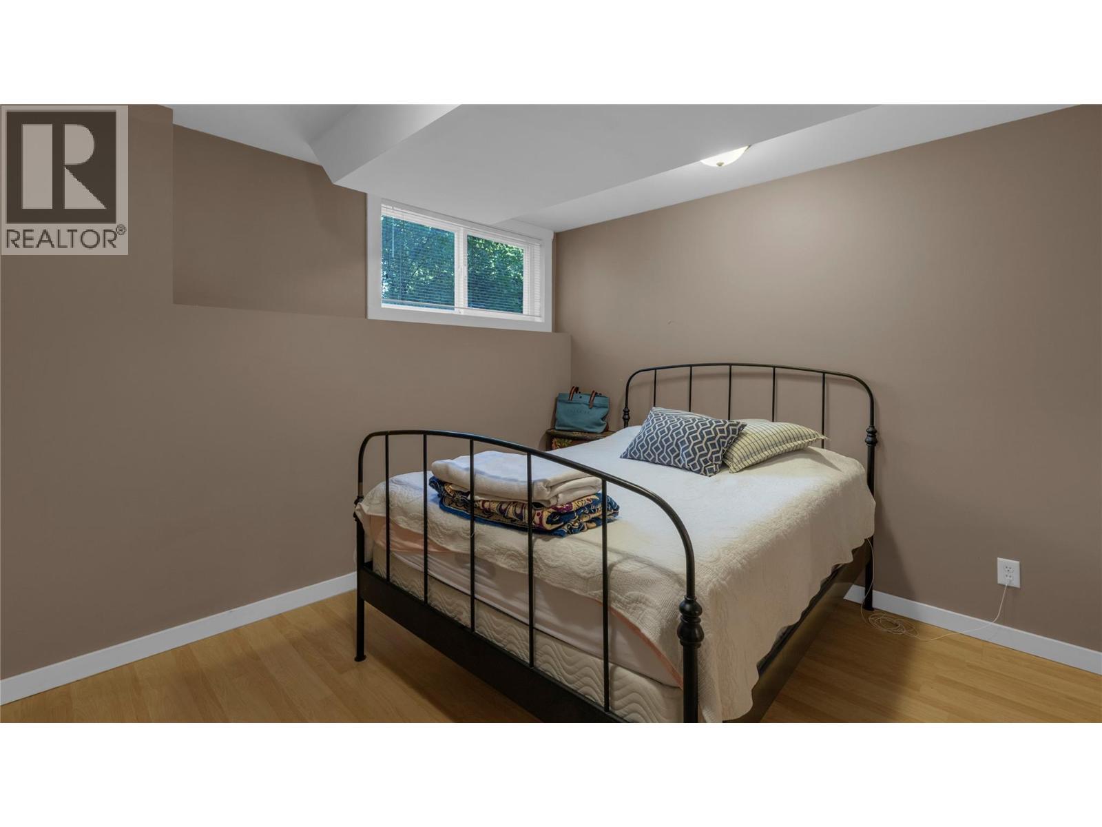 IN-LAW SUITE - Bedroom - 3065 Lakeview Cove Road, West Kelowna, BC - Indoor Photo Showing Bedroom