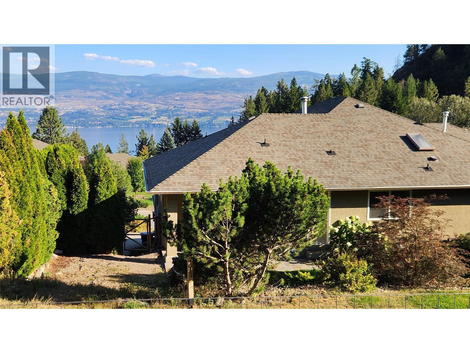 REAR FACADE - 3065 Lakeview Cove Road, West Kelowna, BC - Outdoor With View