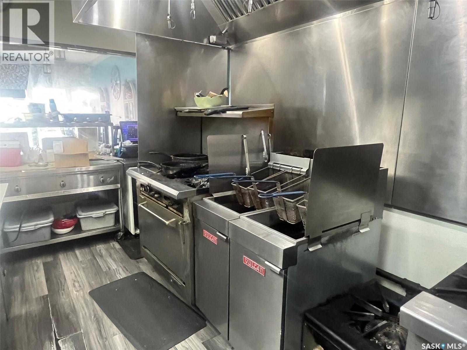 106 3120 8Th Street E, Saskatoon, SK