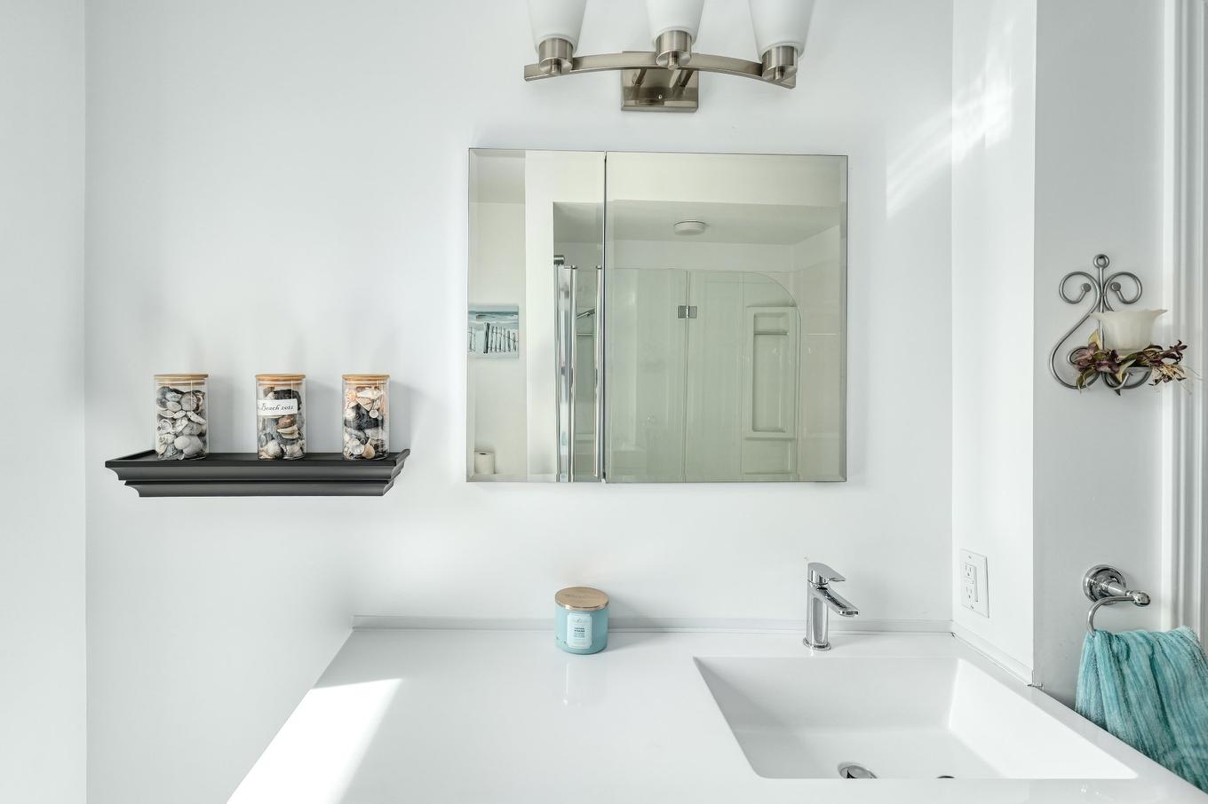 Salle de bains - 161 Rue St-Paul, Saint-Côme, QC - Indoor Photo Showing Bathroom